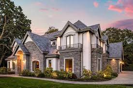 All Victoria BC Homes with Suite $200K-$300K