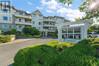 Saanich 3 Bedroom Condo Listings For Sale